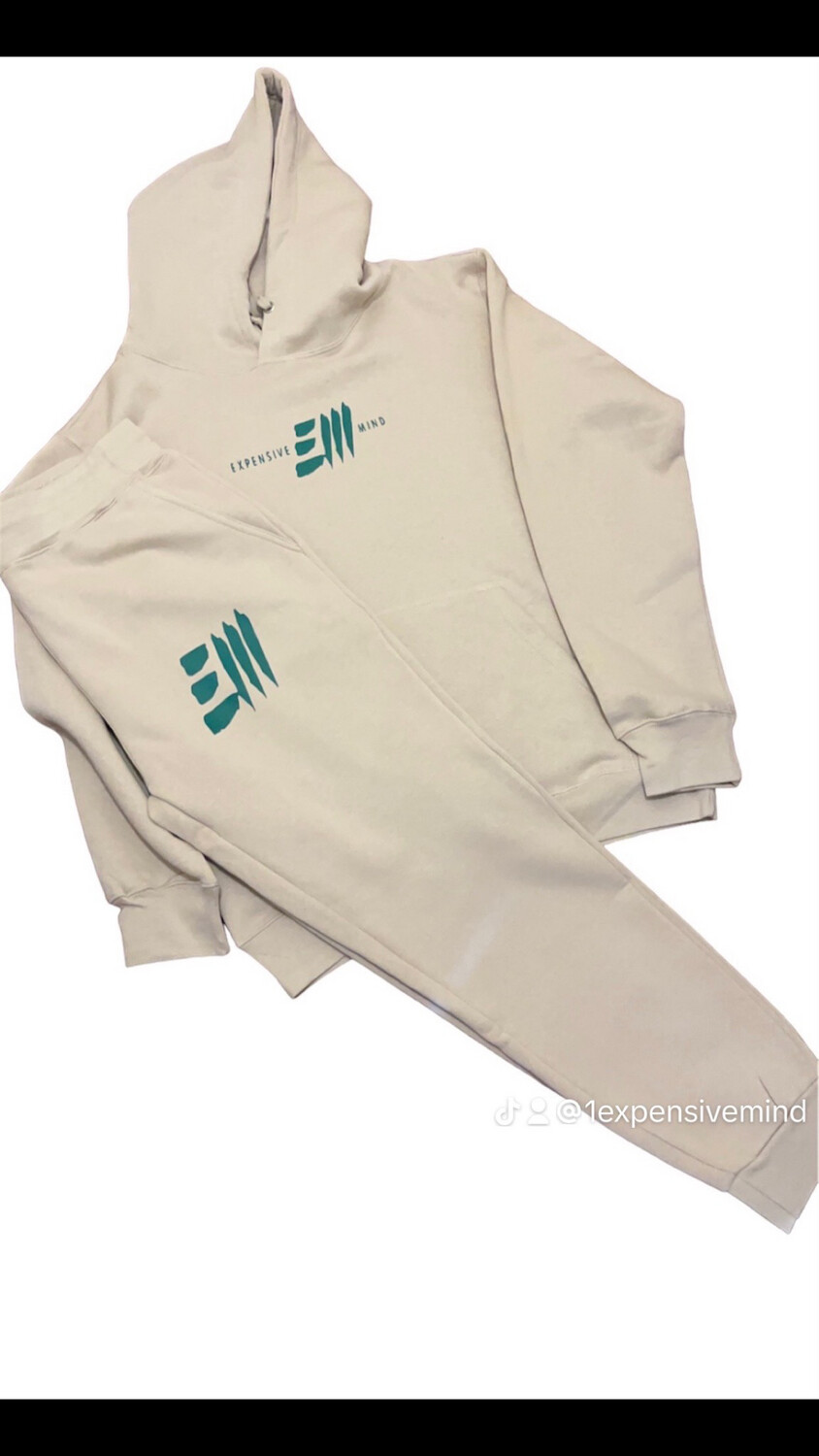 Signature Suit “Sand and Trees”