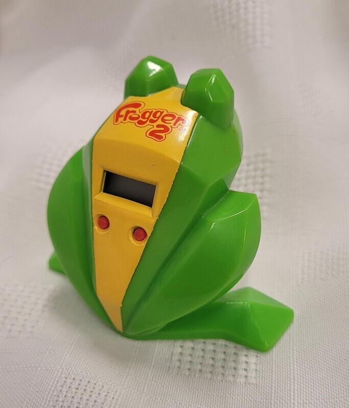 3"H Frogger2 Konami LCD Clock Toy