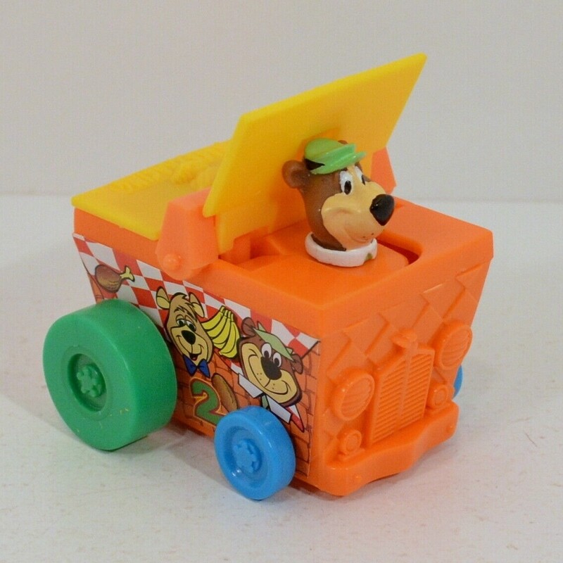 Yogi Bear Wacky Racing Picnic Basket Car