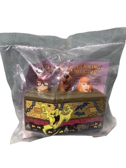 MIP Scooby-Doo, Velma and Daphne in Coffin Rolling Toy