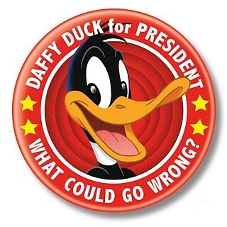 2 1/4"D Daffy Duck For President Pinback Button