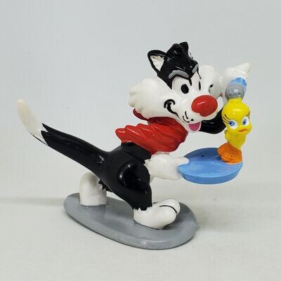 Sylvester and Tweety Looney Tunes 2 1/4"H PVC Figure