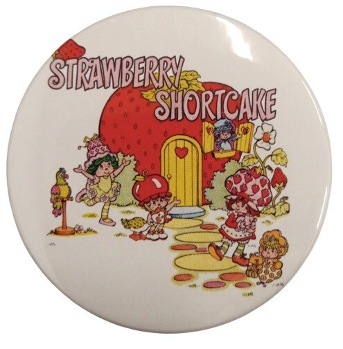 2 1/4&quot;D Strawberry Shortcake and Friends Pinback Button