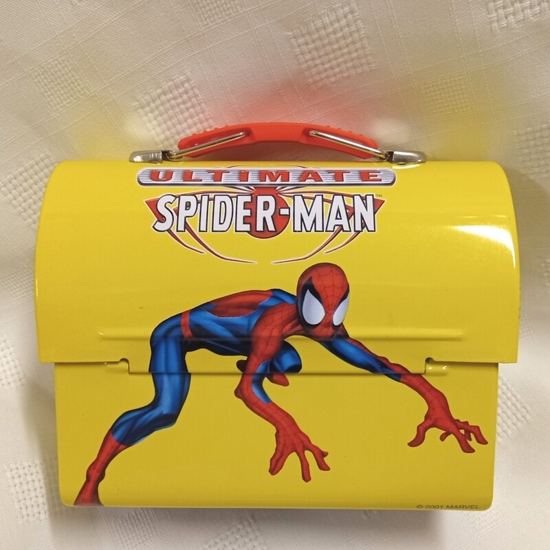 Marvel Ultimate Spider-Man Metal Mini Domed Tote (Yellow)