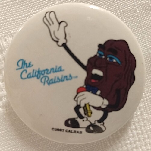 1 1/2&quot;D California Raisin Tiny Goodbite Pinback Button