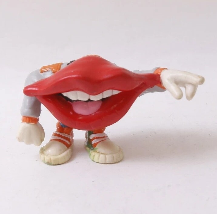 Tang Lips Figure