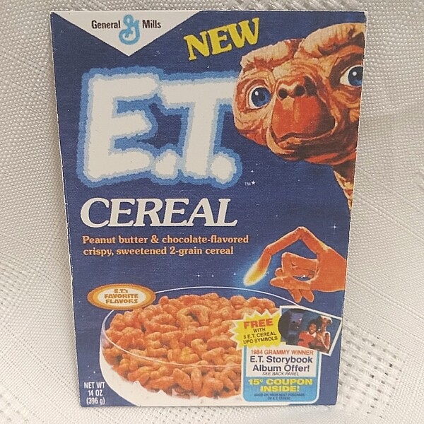 E.T. The Extra-Terrestrial - E.T. Cereal Vinyl Magnet