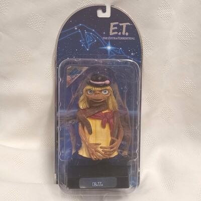 4 1/2"H E.T. The Extra-Terrestrial 20th Anniversary Figure - E.T. Disguised as Woman
