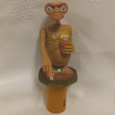 E.T. The Extra-Terrestrial Candy Tube Topper with Light-Up Finger