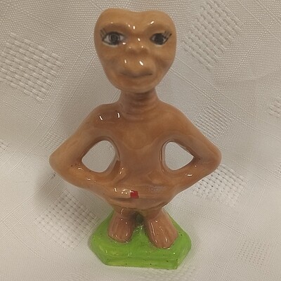 4 1/4"H E.T. The Extra-Terrestrial Ceramic Figure