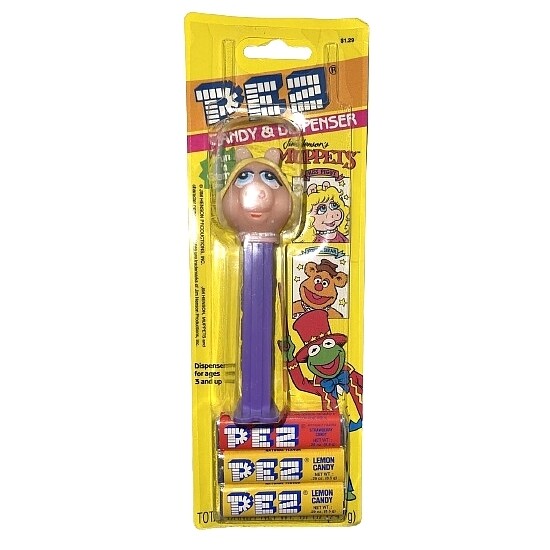 Muppets Miss Piggy CARDED PEZ Dispenser Purple Base No Eye Lashes - RETIRED