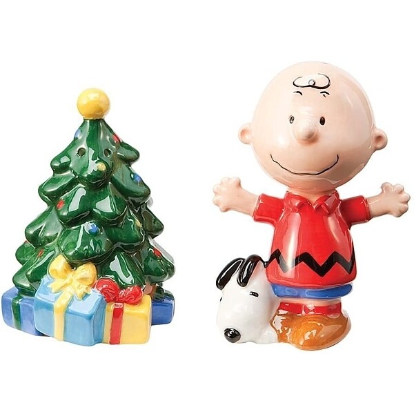Peanuts Charlie Brown with Snoopy and Christmas Tree Ceramic Salt &amp; Pepper Shakers Set
