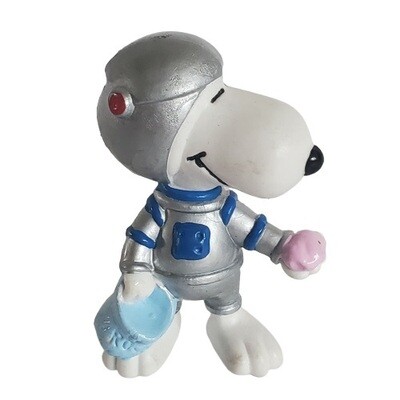 2 1/2"H Snoopy Astronaut PVC Figure