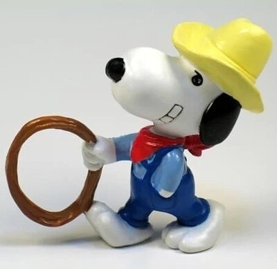 2 3/4"H Snoopy Cowboy with Lasso PVC Figure