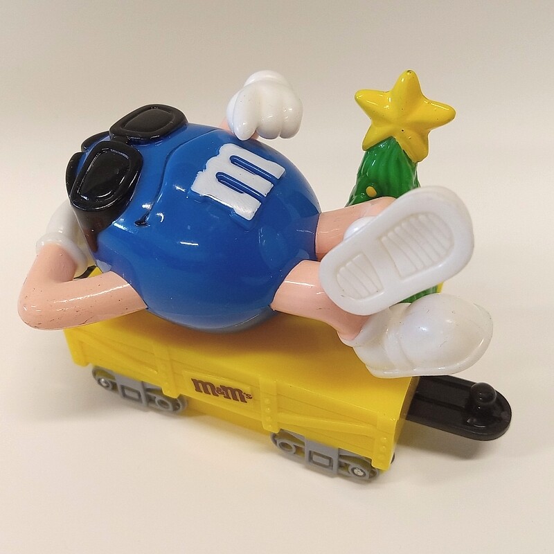 M&amp;M Series 2 Christmas Train - BLUE on Christmas Tree Car