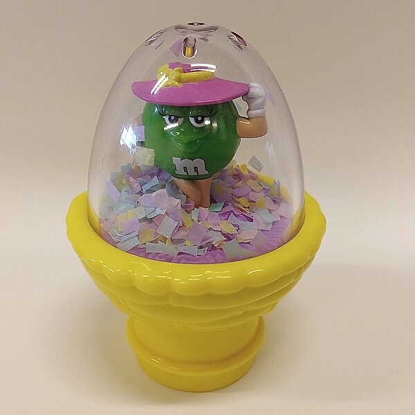 M&amp;M Easter Confetti Dome Topper - GREEN in Yellow Basket