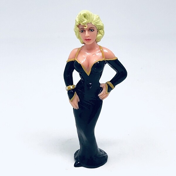 Dick Tracy 3 1/2&quot;H Breathless Mahoney PVC Figure
