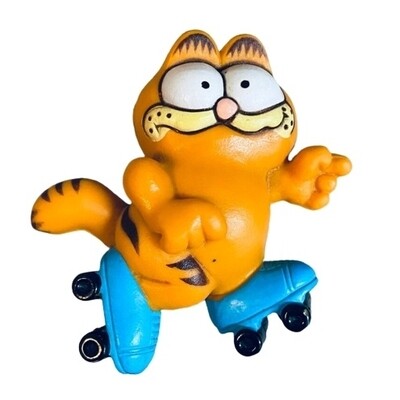 Garfield on Blue Roller Skates PVC Figure