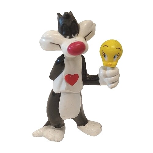 Looney Tunes 3 1/2"H Sylvester and Tweety Heart PVC Figure