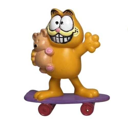 Garfield with Pooky 2 1/2&quot;H on Skateboard PVC - McDonald&#39;s Under 3 Toy