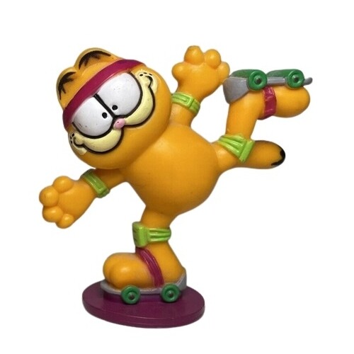 Garfield 2 1/2&quot;H on Skates PVC - McDonald&#39;s Under 3 Toy