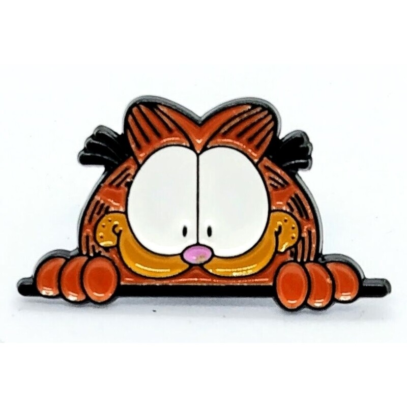 Garfield Enamel Pin / Tie Tack