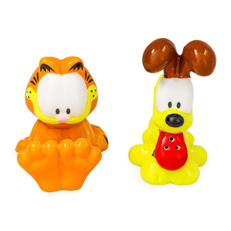 Garfield and Odie Ceramic Salt and Pepper Set
