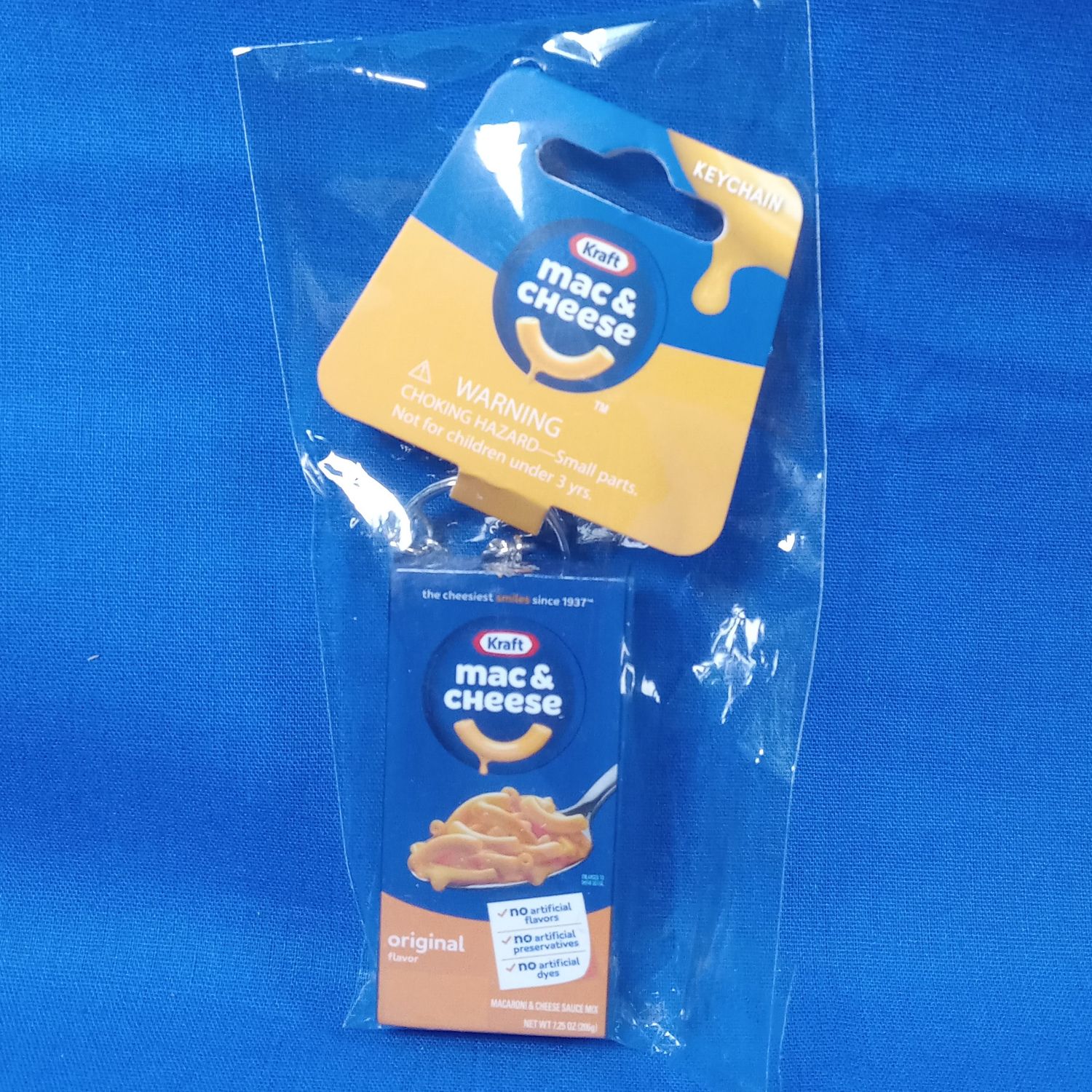 Kraft Mac &amp; Cheese Box Plastic Keychain