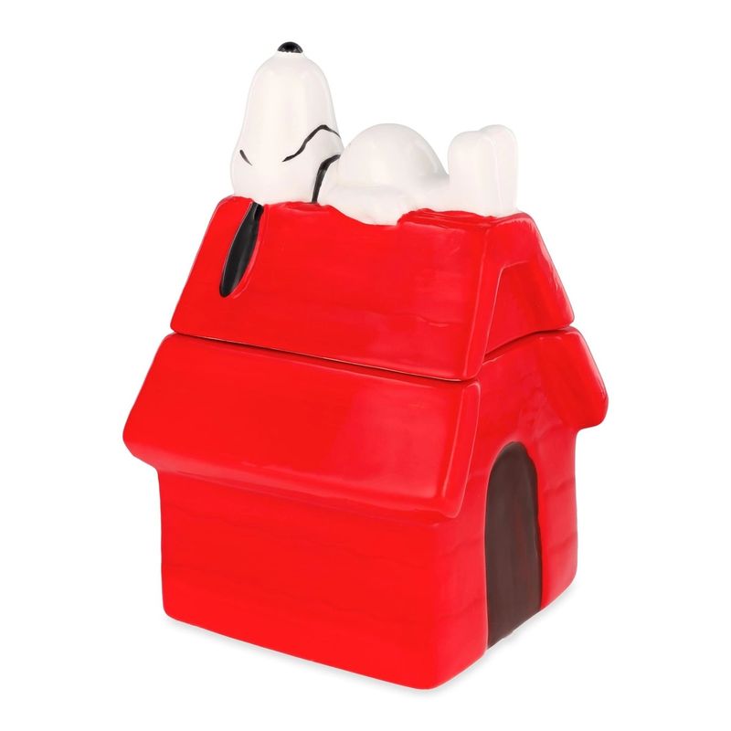 Snoopy on Doghouse Ceramic Cookie Jar / Treat Jar