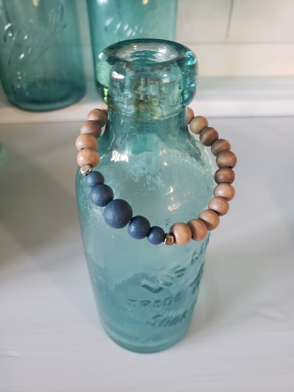 Deep Waters Stretch Bracelet
