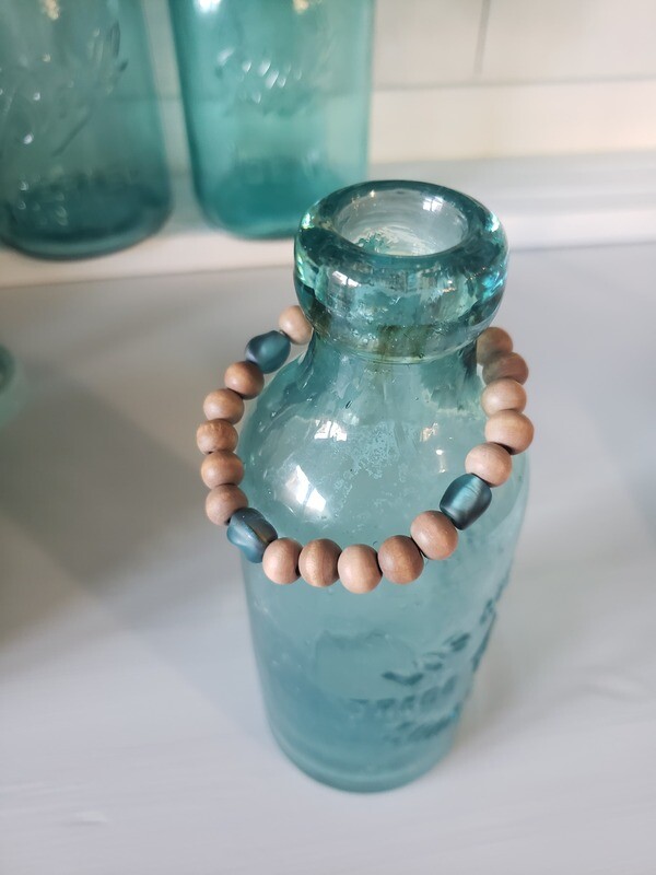 Turning Tides Stretch Bracelet