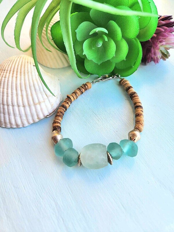 Coastal Tropics Beaded Bracelet