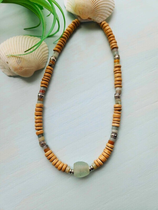 Pacifico Shell Necklace