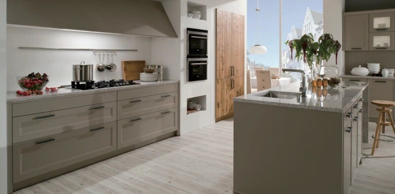 Fitted Kitchen | Light Bronze, High Gloss Kaki, HQ006/16