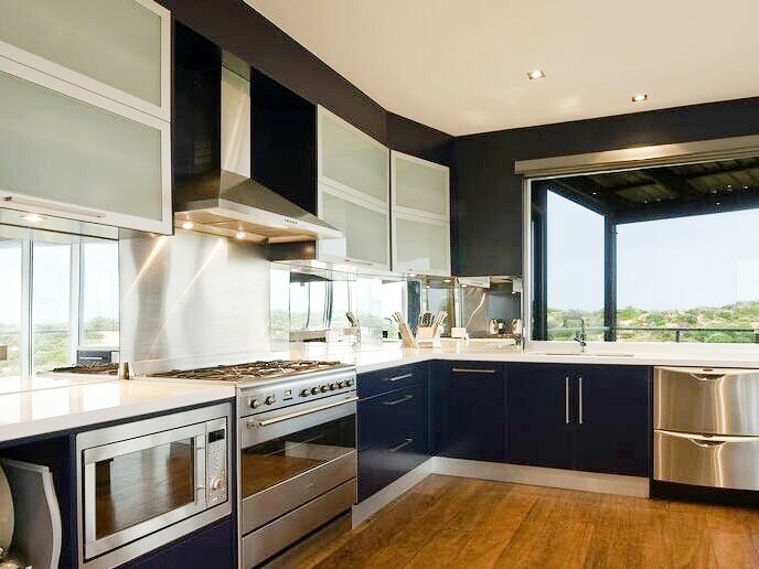 Custom-Made |  Traditional Style Kitchen, Matte Finishes/ 48