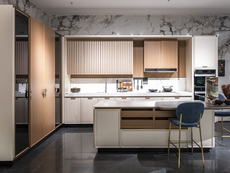Custom-Made | Dewroma Contemporary Kitchen