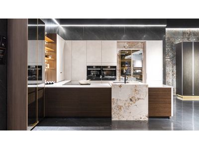 Custom-Made | Leyah Contemporary Kitchen, Smoked Veneer