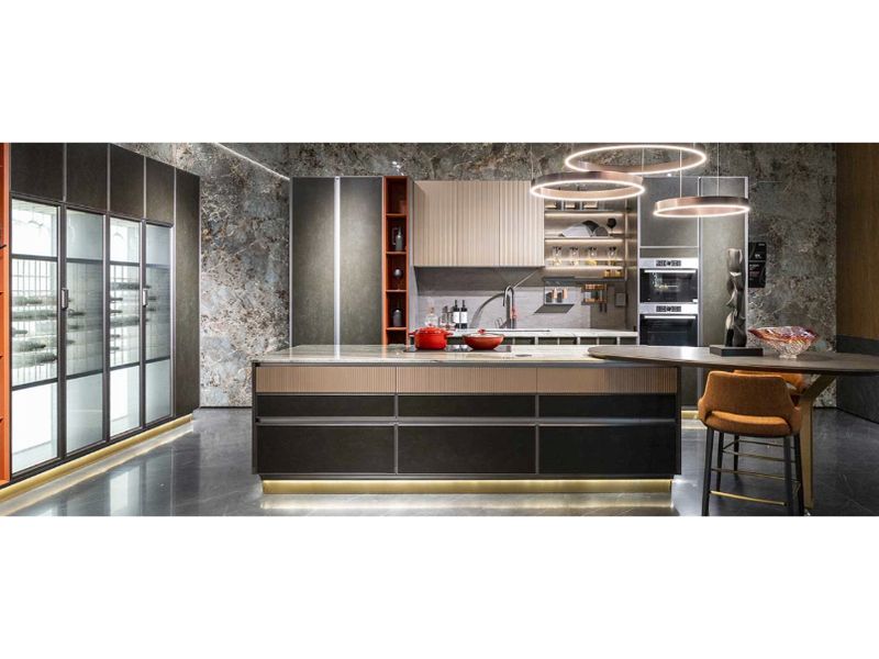 Custom-Made | Goethe Contemporary Kitchen, Sintered Surface