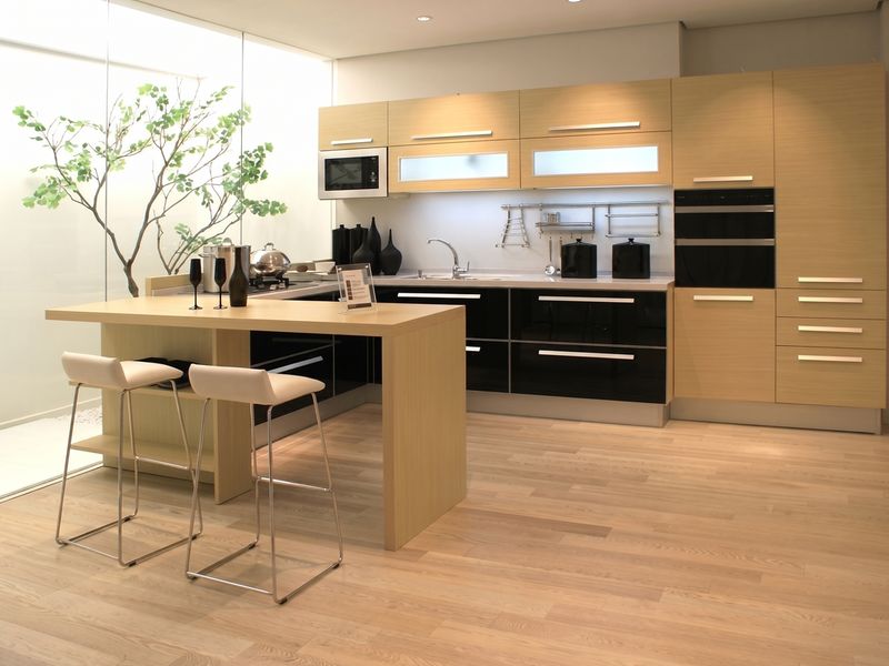 Custom-Made | Wood Grain Kitchen 176