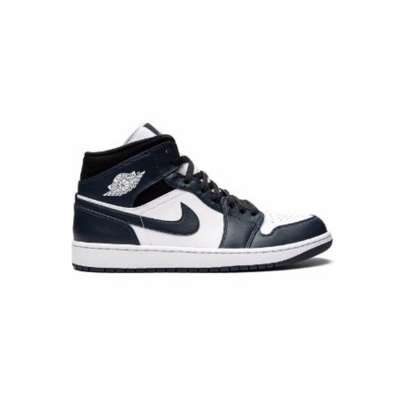 Nike air jordan 1 highBlack and white