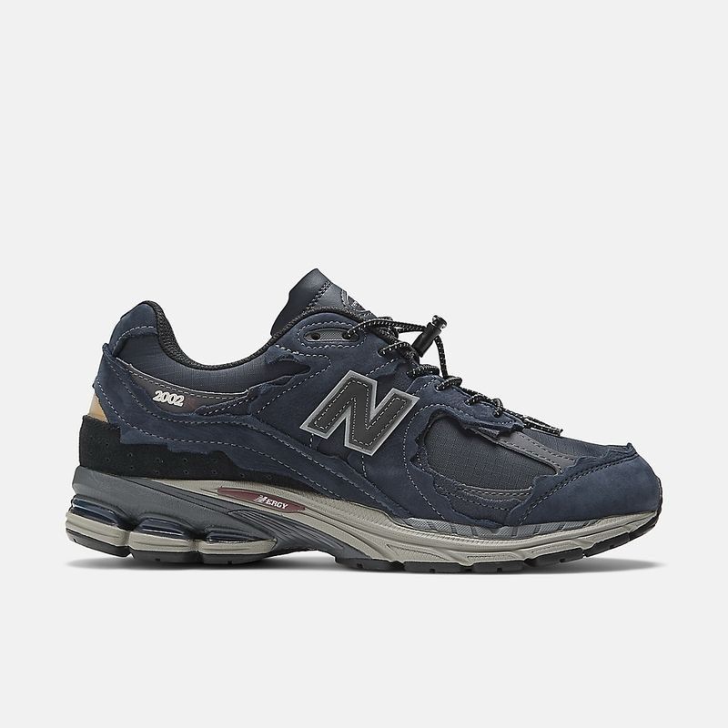new balance 2002r &quot;protection pack&quot; men&#39;s shoes
