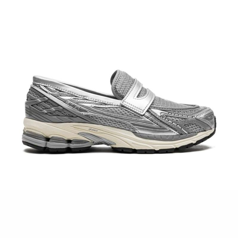 New Balance 1906L “Silver ”