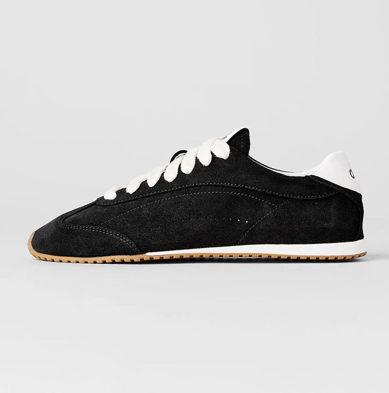 Alo Sunset Sneaker in Black