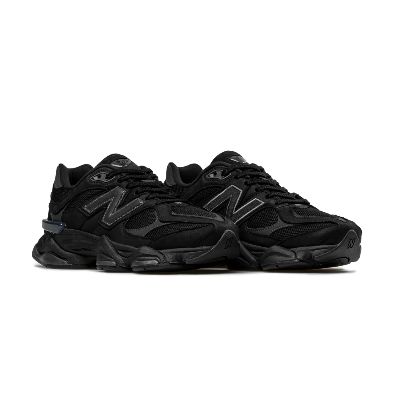 New Balance 9060 black cat