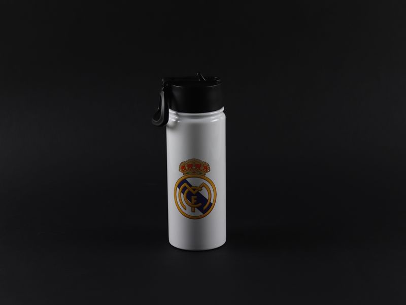 real Madrid Puff water