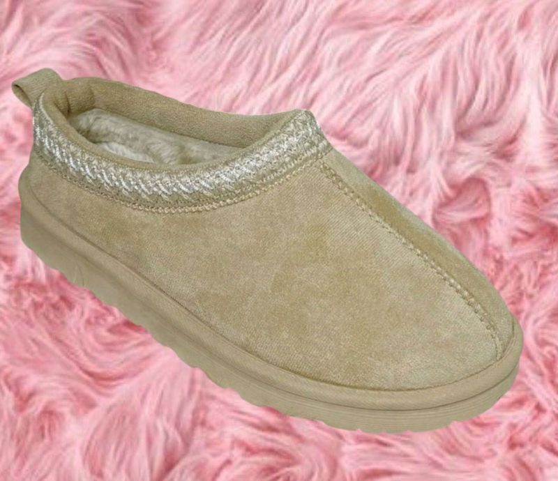 Pattern ankle slippers