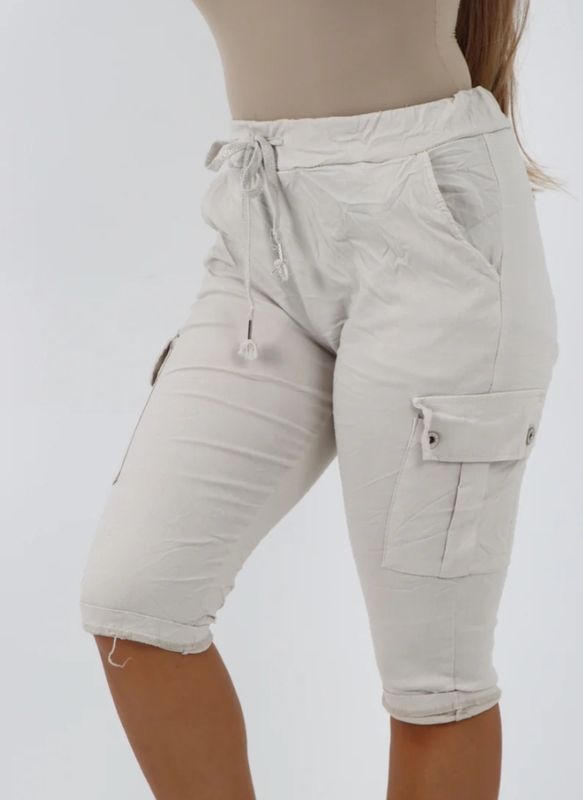 Italian cargo pockets magic shorts