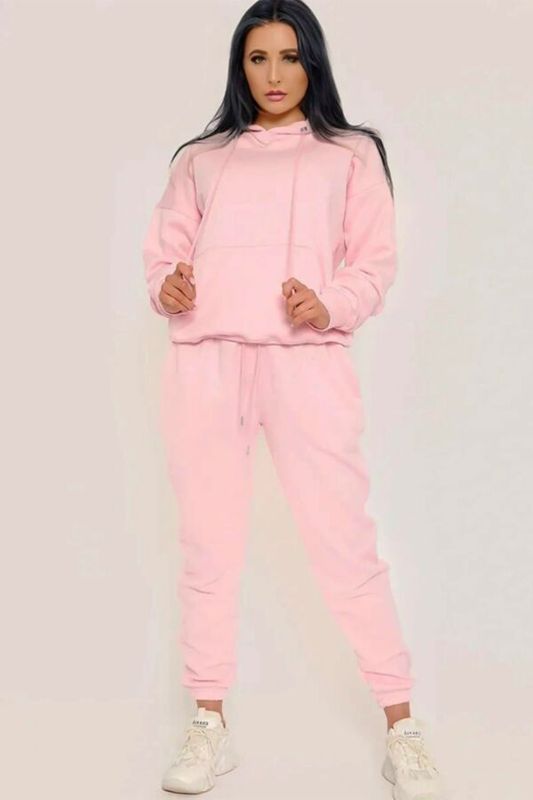 Pull over hoodie tracksuit