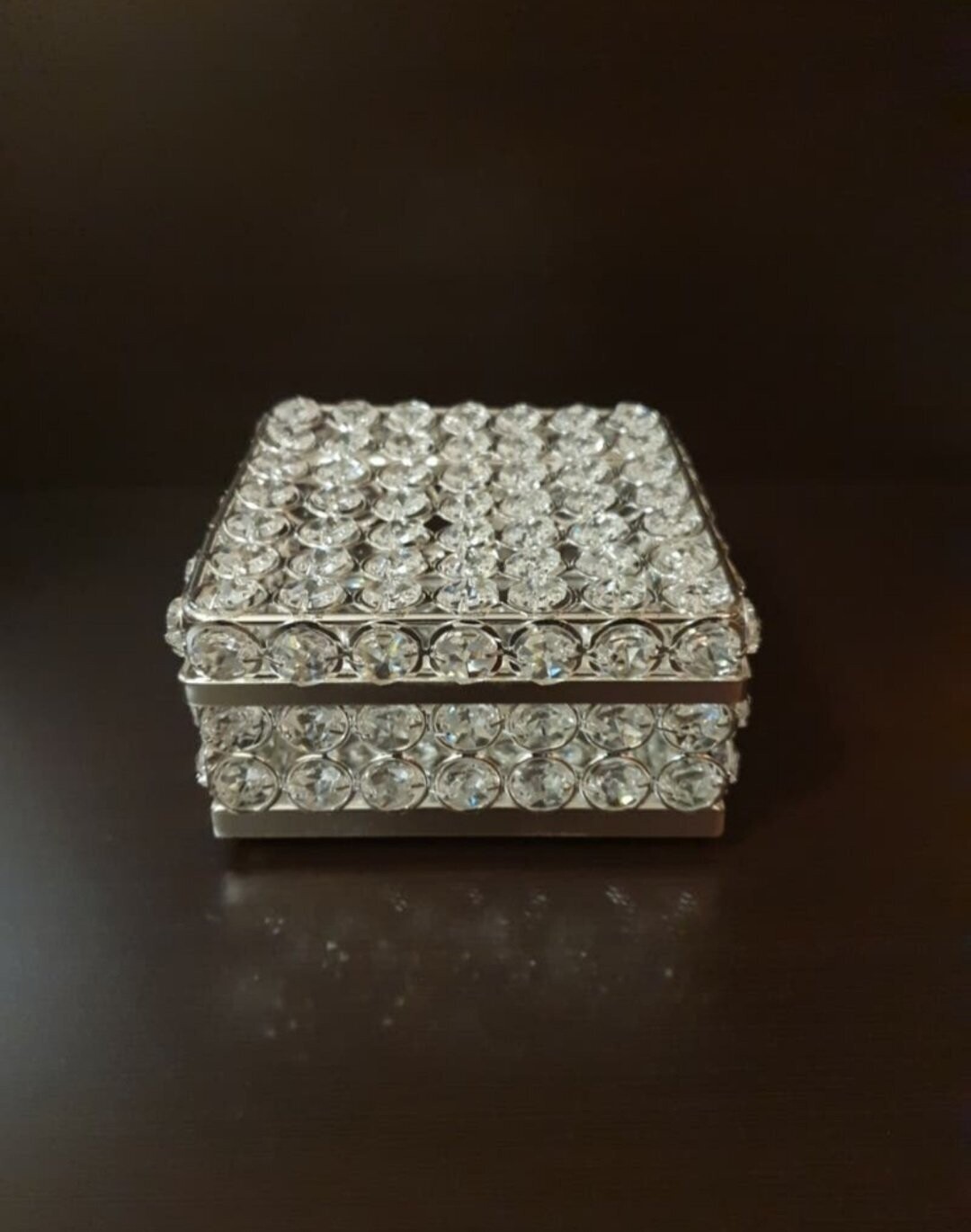 caja cuadrada metal con espejo y cristalitos