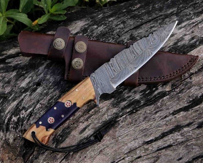 10" Damascus Steel Handmade Hunting  Knife
